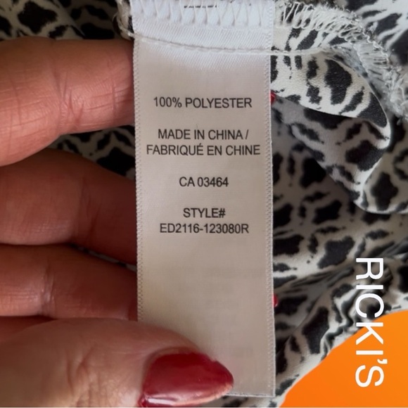 Ricki's Black and White Blouse Elegant Top - Picture 10 of 11